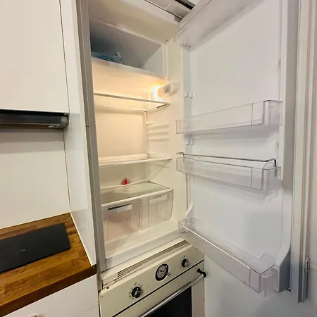 Appartamento Spacieuses Flats Montaigne Champs Elysee